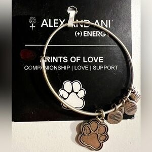 NWT Alex & Ani Pet Bangle